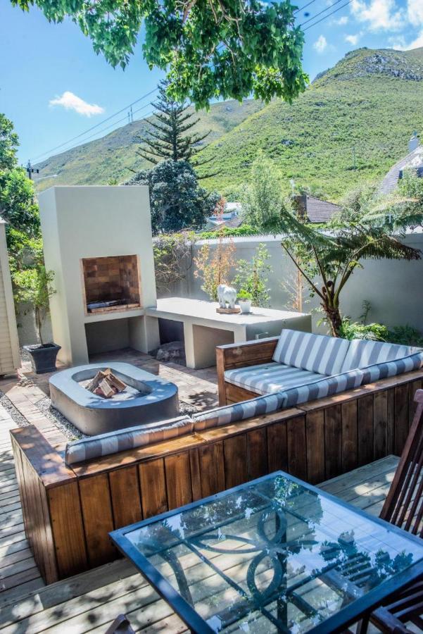 Вілла Seven On Flora- Hot Tub, Modern With Amazing Outside Area Германус Екстер'єр фото
